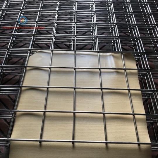 Lưới hàng rào 100x100 inox 304