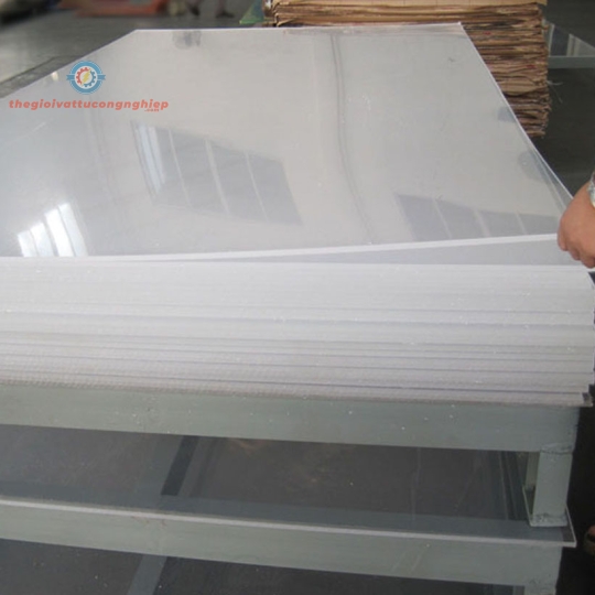 Tấm mica trắng 5 ly